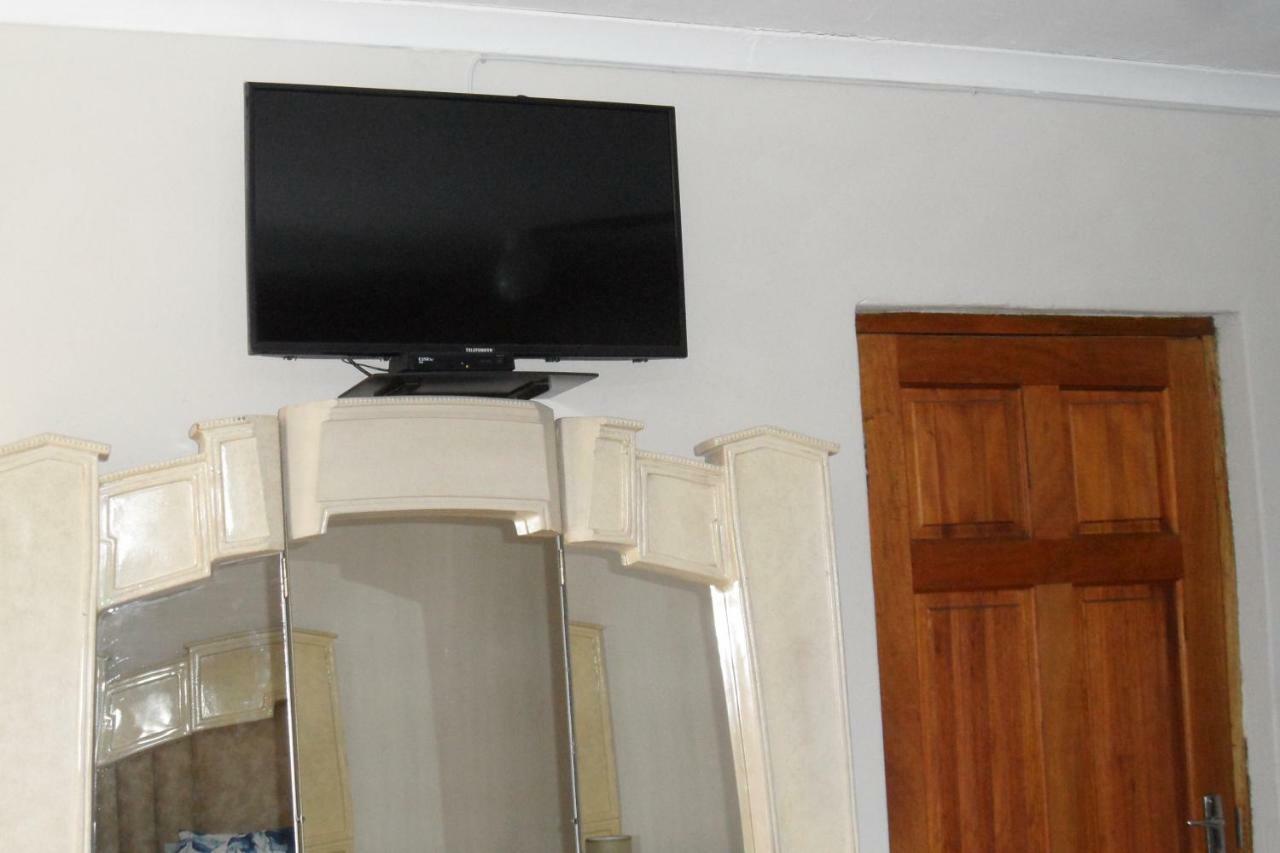 Garden Wing Apartment Ъпингтън Екстериор снимка